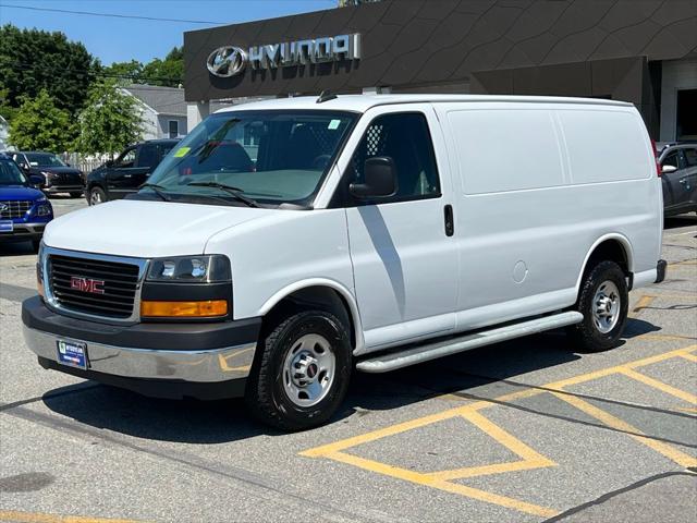 2021 GMC Savana Cargo