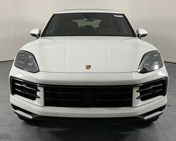 2024 Porsche Cayenne AWD
