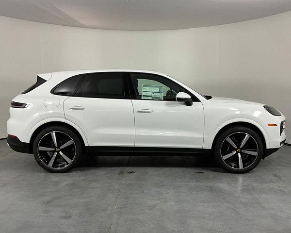 2024 Porsche Cayenne AWD