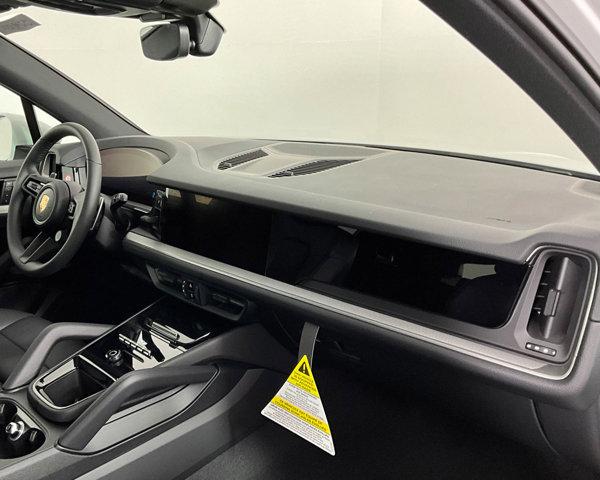 2024 Porsche Cayenne AWD
