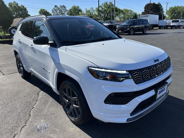 2024 Jeep Compass COMPASS LIMITED 4X4