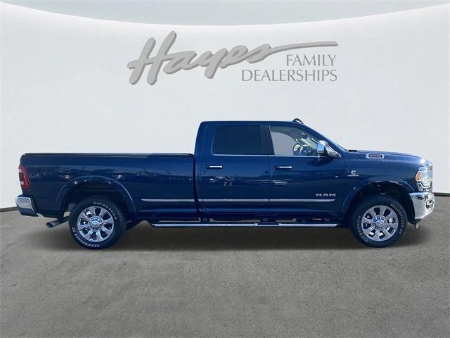 2022 RAM 2500 Limited Crew Cab 4x4 8 Box