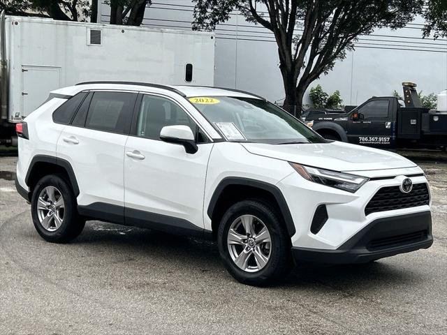 2022 Toyota RAV4 XLE