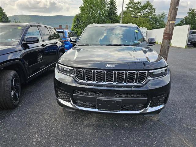 2024 Jeep Grand Cherokee GRAND CHEROKEE L LAREDO X 4X4