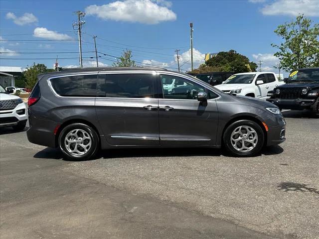 2022 Chrysler Pacifica Limited