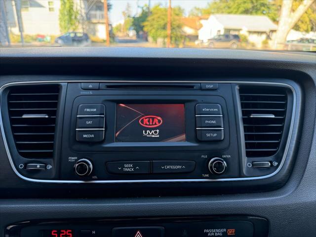 2015 Kia Sedona LX