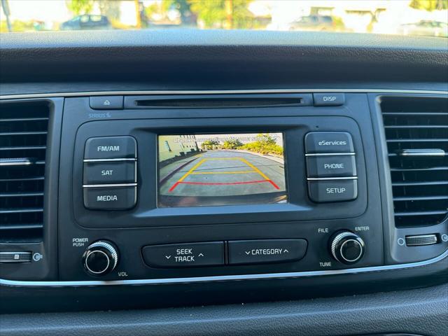 2015 Kia Sedona LX