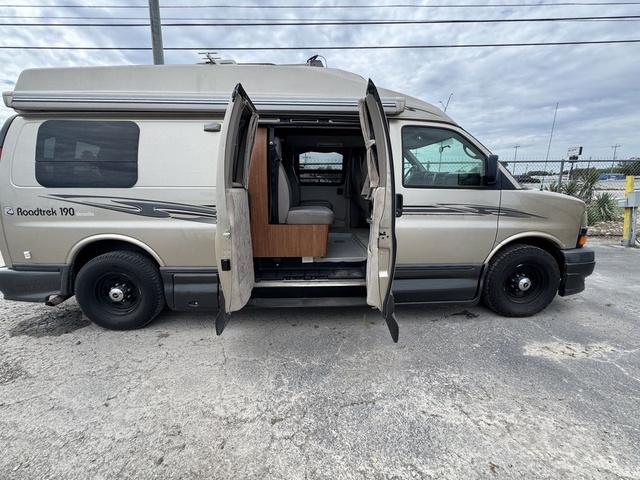 2010 Chevrolet Express Work Van