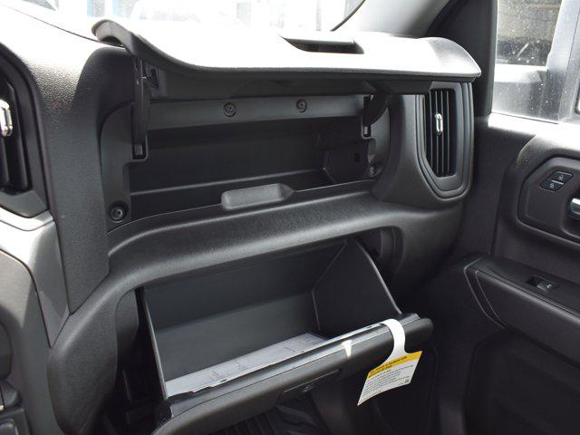 2024 Chevrolet Silverado 3500HD CC Work Truck