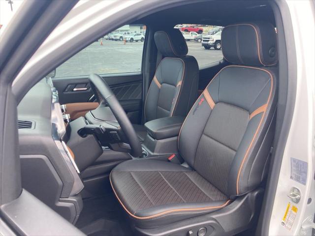 2023 GMC Canyon 4WD Crew Cab Short Box AT4