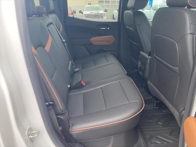 2023 GMC Canyon 4WD Crew Cab Short Box AT4