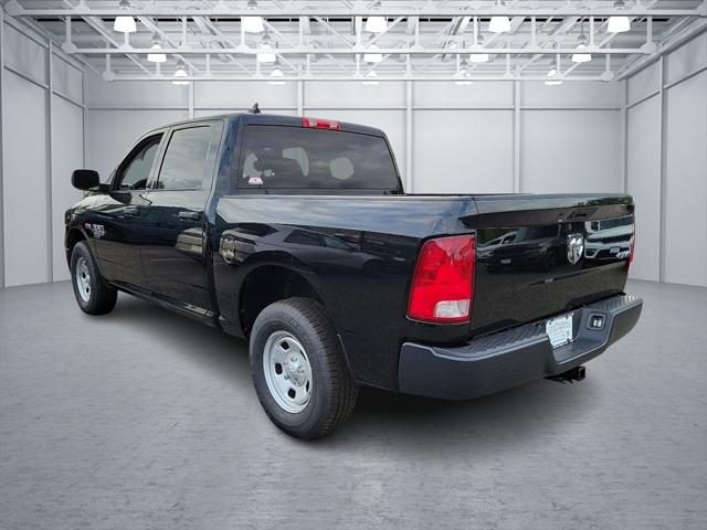 2024 RAM Ram 1500 Classic RAM 1500 CLASSIC TRADESMAN CREW CAB 4X4 57 BOX