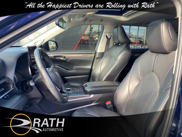 2022 Toyota Highlander Hybrid Limited