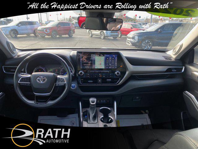 2022 Toyota Highlander Hybrid Limited