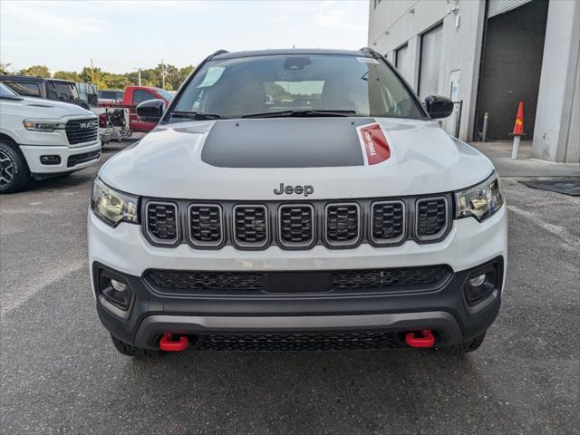 2024 Jeep Compass COMPASS TRAILHAWK 4X4