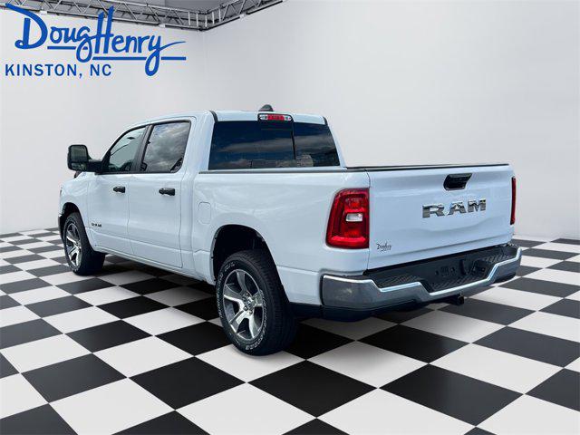 2025 RAM Ram 1500 RAM 1500 TRADESMAN CREW CAB 4X2 57 BOX