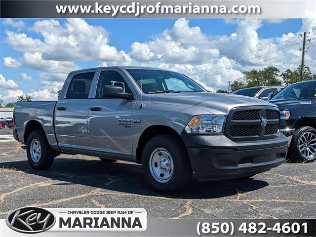 2024 RAM Ram 1500 Classic RAM 1500 CLASSIC TRADESMAN CREW CAB 4X4 57 BOX