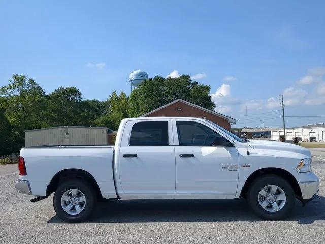 2024 RAM Ram 1500 Classic RAM 1500 CLASSIC TRADESMAN CREW CAB 4X4 57 BOX