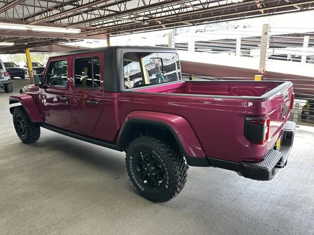 2024 Jeep Gladiator GLADIATOR WILLYS 4X4