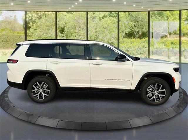 2024 Jeep Grand Cherokee GRAND CHEROKEE L LIMITED 4X4