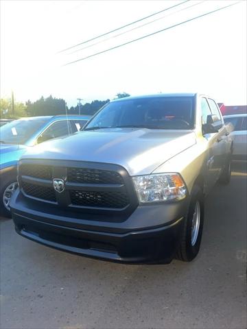 2024 RAM Ram 1500 Classic RAM 1500 CLASSIC TRADESMAN CREW CAB 4X2 57 BOX