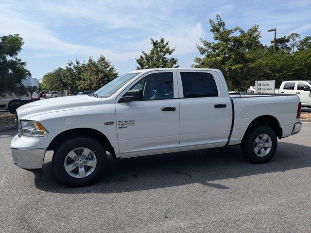 2024 RAM Ram 1500 Classic RAM 1500 CLASSIC TRADESMAN CREW CAB 4X4 57 BOX