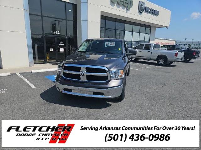 2024 RAM Ram 1500 Classic RAM 1500 CLASSIC TRADESMAN QUAD CAB 4X4 64 BOX