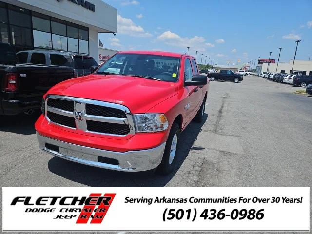 2024 RAM Ram 1500 Classic RAM 1500 CLASSIC TRADESMAN QUAD CAB 4X4 64 BOX