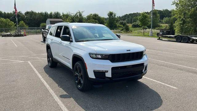 2024 Jeep Grand Cherokee GRAND CHEROKEE L LIMITED 4X4