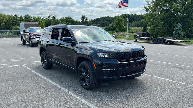 2024 Jeep Grand Cherokee GRAND CHEROKEE L LIMITED 4X4