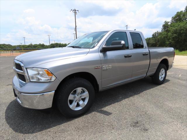 2024 RAM Ram 1500 Classic RAM 1500 CLASSIC TRADESMAN QUAD CAB 4X4 64 BOX