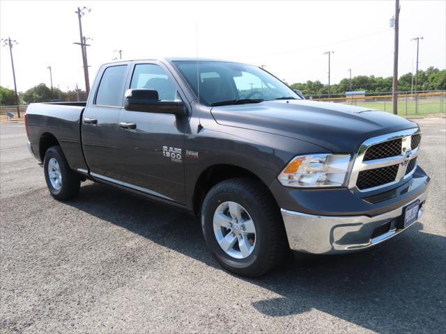 2024 RAM Ram 1500 Classic RAM 1500 CLASSIC TRADESMAN QUAD CAB 4X4 64 BOX