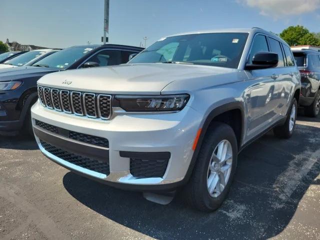 2024 Jeep Grand Cherokee GRAND CHEROKEE L LAREDO X 4X4