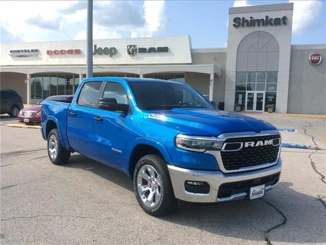 2025 RAM Ram 1500 RAM 1500 BIG HORN CREW CAB 4X4 57 BOX