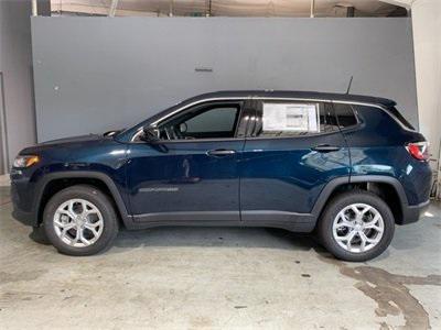 2024 Jeep Compass COMPASS SPORT 4X4