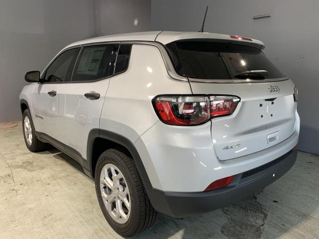 2024 Jeep Compass COMPASS SPORT 4X4