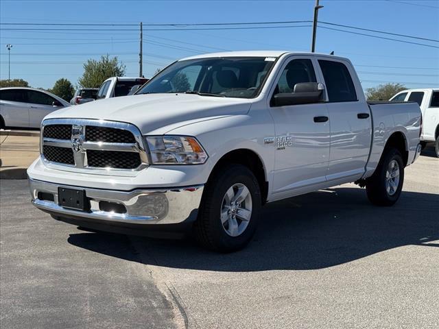 2024 RAM Ram 1500 Classic RAM 1500 CLASSIC TRADESMAN CREW CAB 4X4 57 BOX