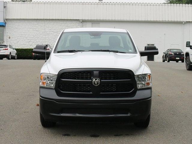 2024 RAM Ram 1500 Classic RAM 1500 CLASSIC TRADESMAN QUAD CAB 4X4 64 BOX 2024 RAM Ram 1500 Classic RAM 1500 CLASSIC TRADESMAN QUAD CAB 4X4 64 BOX