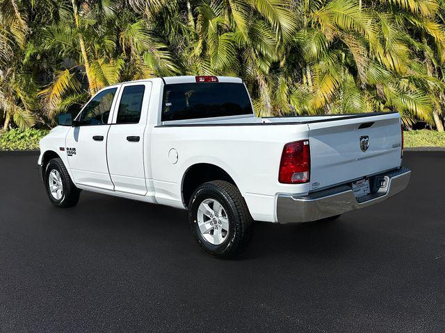 2024 RAM Ram 1500 Classic RAM 1500 CLASSIC TRADESMAN QUAD CAB 4X4 64 BOX