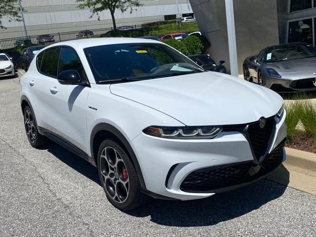 2024 Alfa Romeo Tonale Veloce EAWD 2024 Alfa Romeo Tonale Veloce EAWD