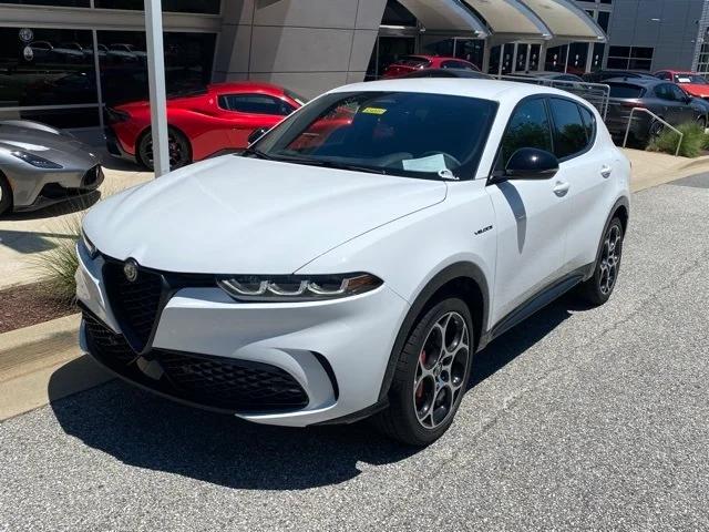 2024 Alfa Romeo Tonale Veloce EAWD 2024 Alfa Romeo Tonale Veloce EAWD
