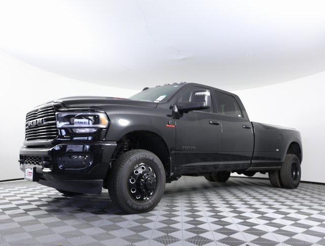 2024 RAM Ram 3500 RAM 3500 LARAMIE CREW CAB 4X4 8 BOX