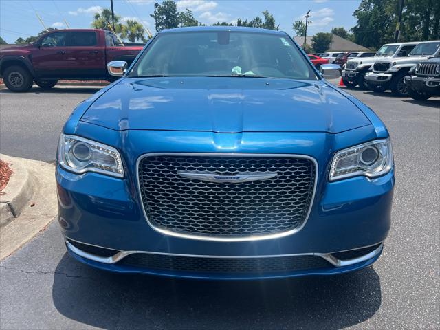 2021 Chrysler 300 Touring