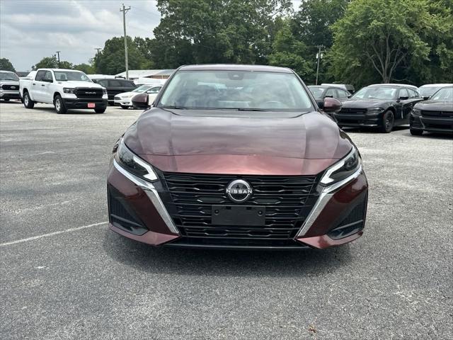 2023 Nissan Altima SL FWD