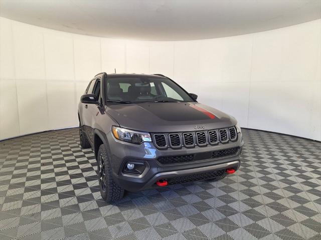 2024 Jeep Compass COMPASS TRAILHAWK 4X4