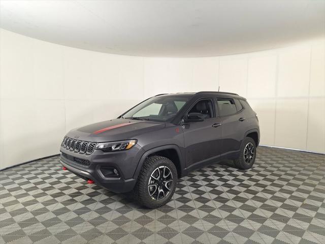 2024 Jeep Compass COMPASS TRAILHAWK 4X4