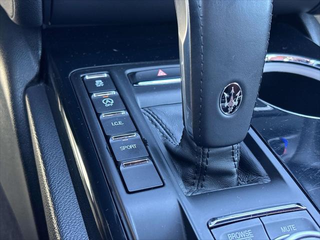 2022 Maserati Ghibli Modena Q4