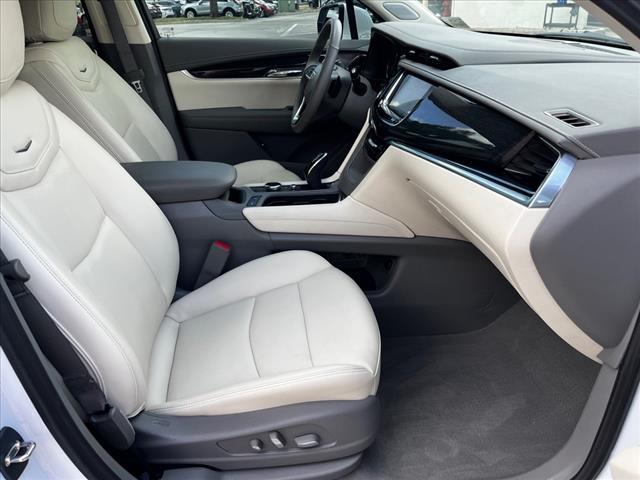 2024 Cadillac XT6 FWD Premium Luxury
