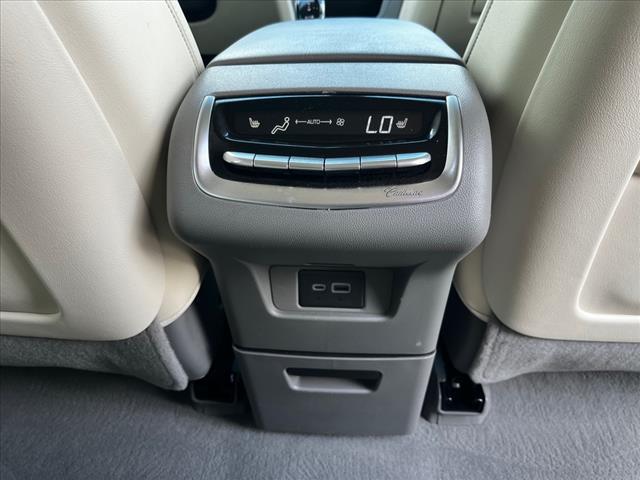 2024 Cadillac XT6 FWD Premium Luxury