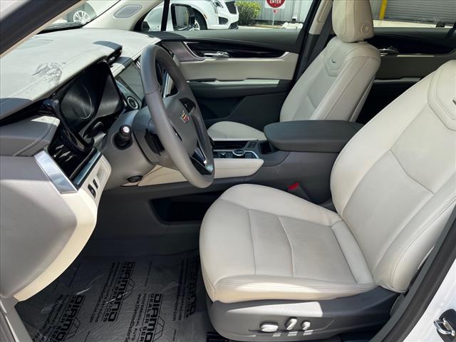 2024 Cadillac XT6 FWD Premium Luxury